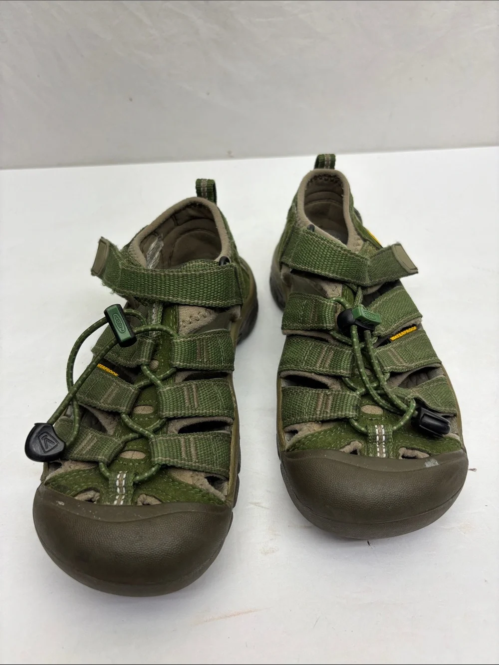 Kids Olive Green Outdoor Sandals, for little boy size 1, box 19
